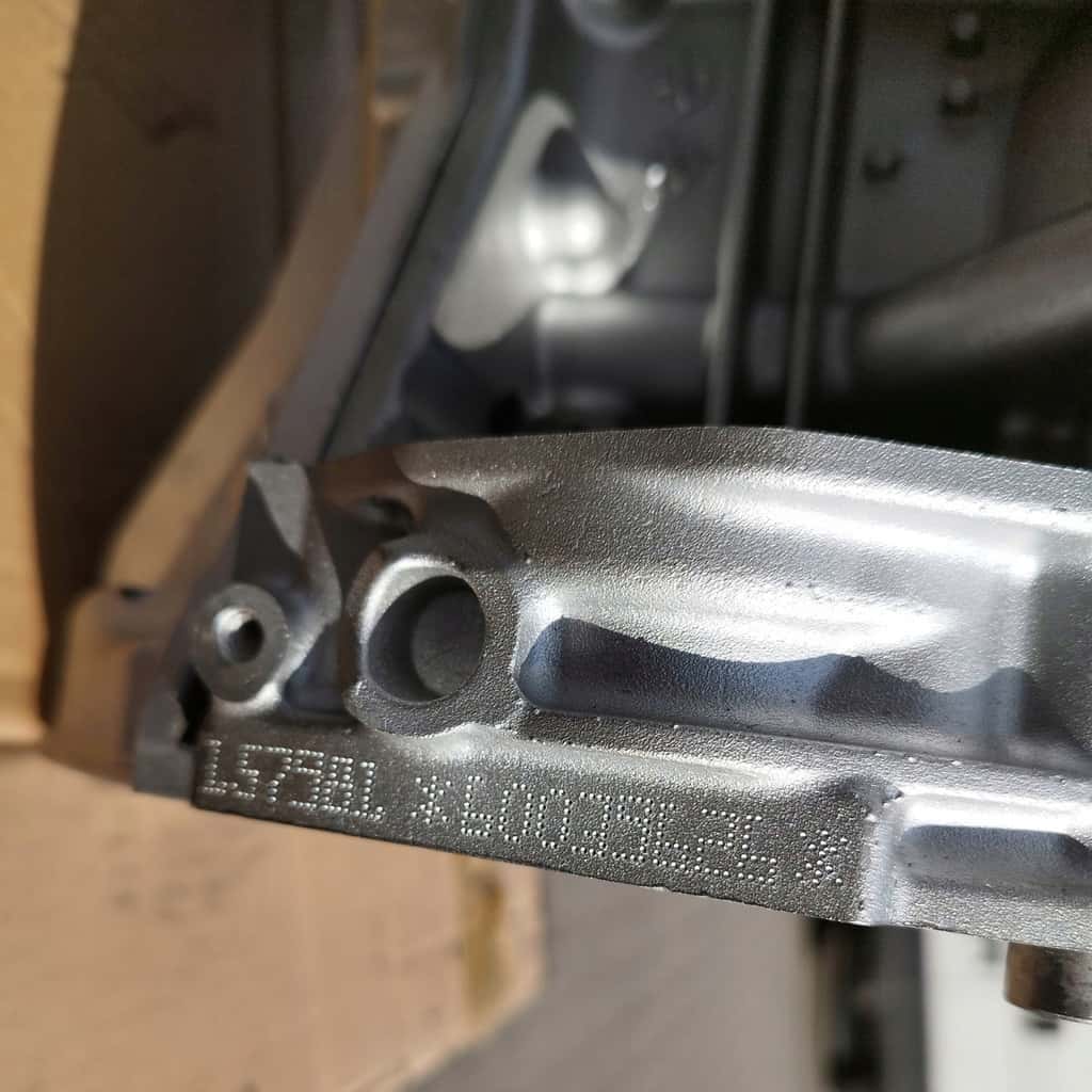Moteur M 157.981 vue 5