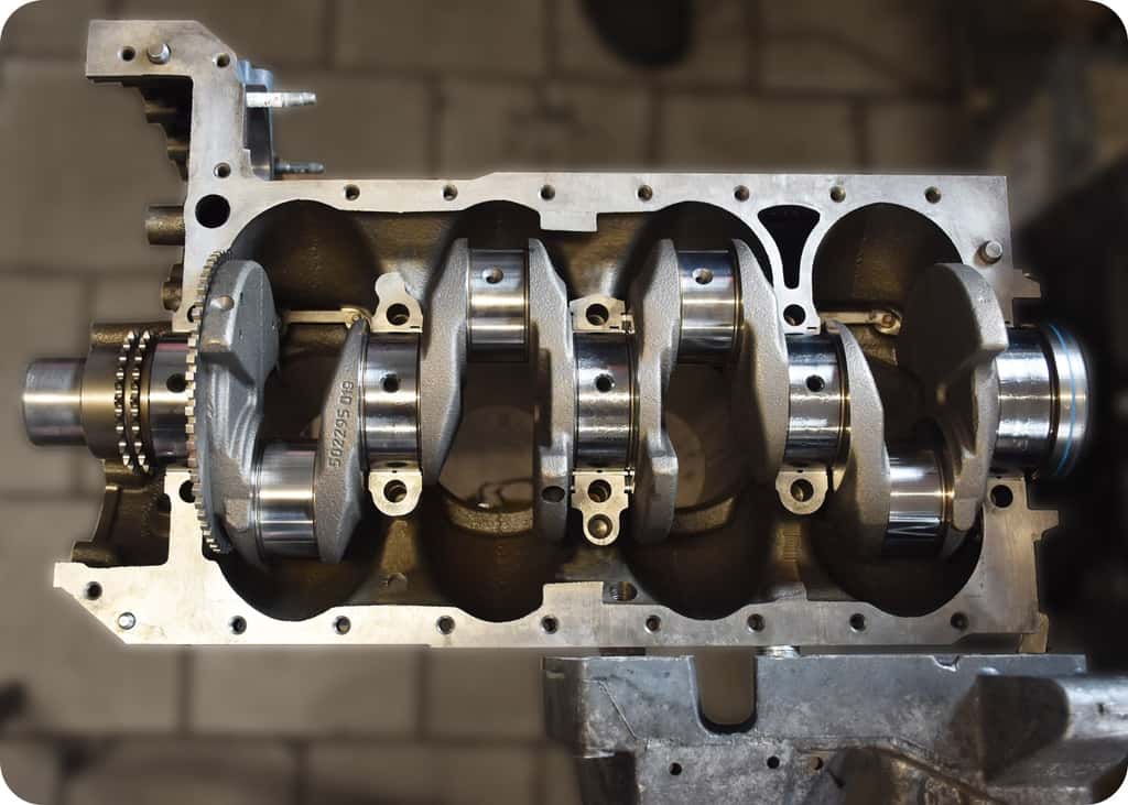Moteur F1CE0481F vue 7