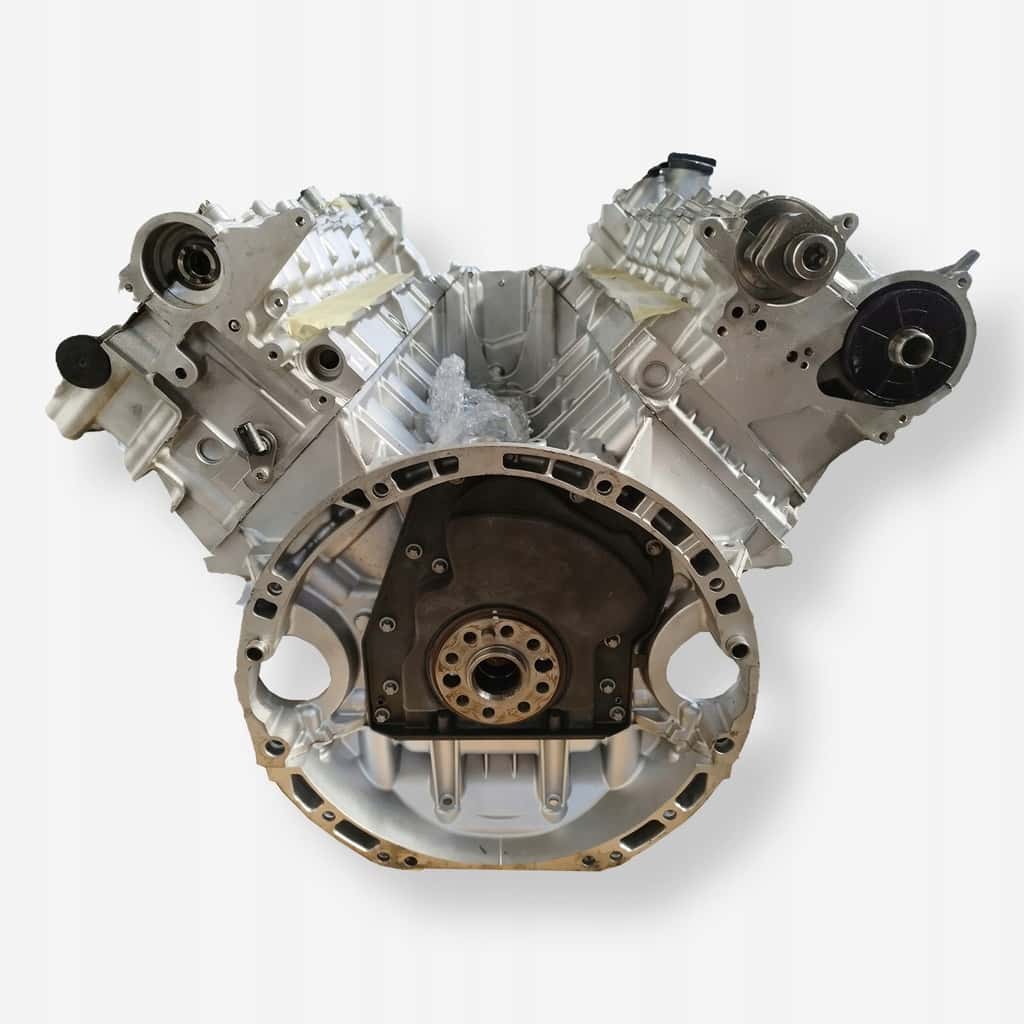 Moteur M 157.981 vue 3