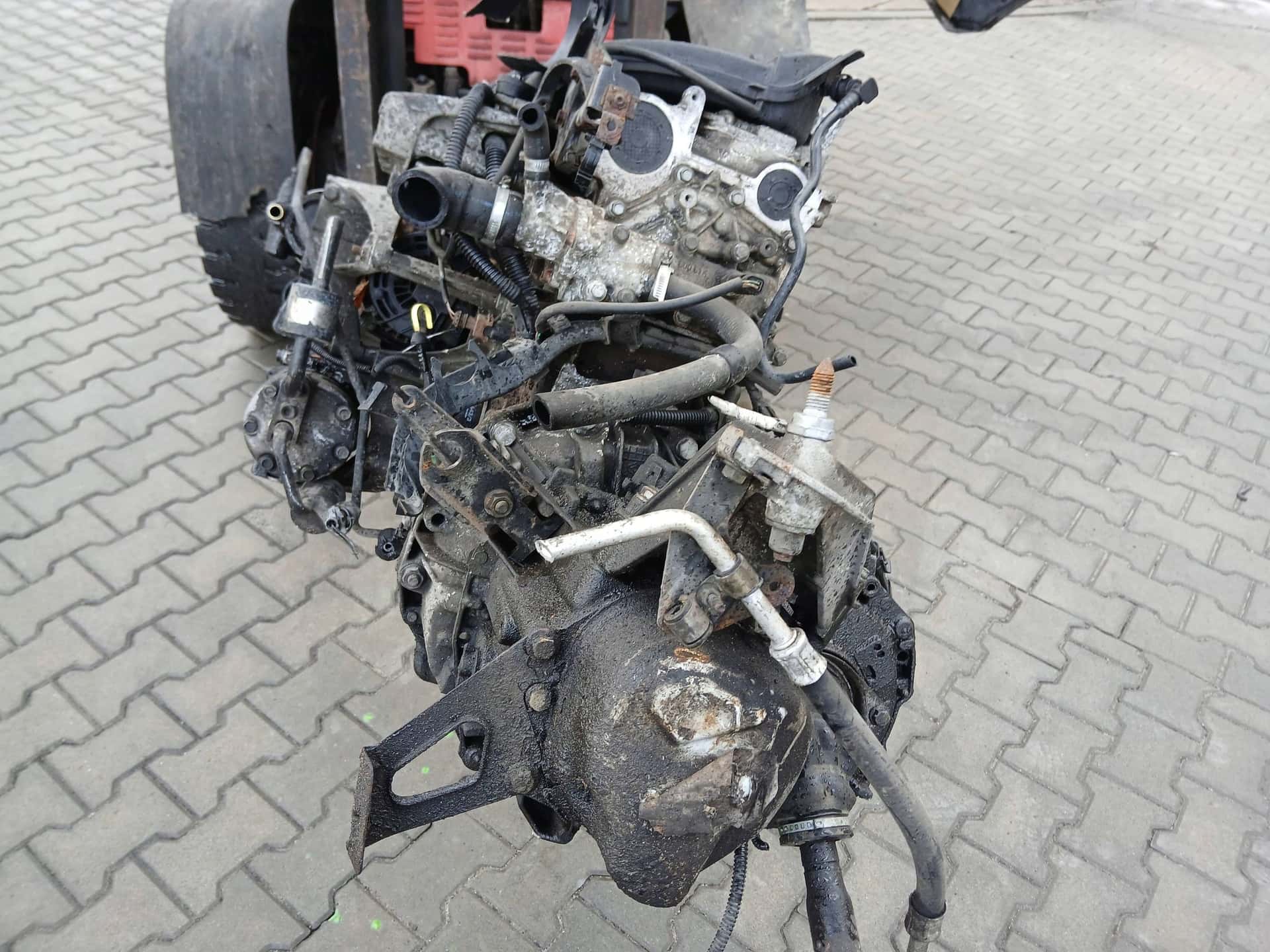 Moteur F4R 792 vue 2