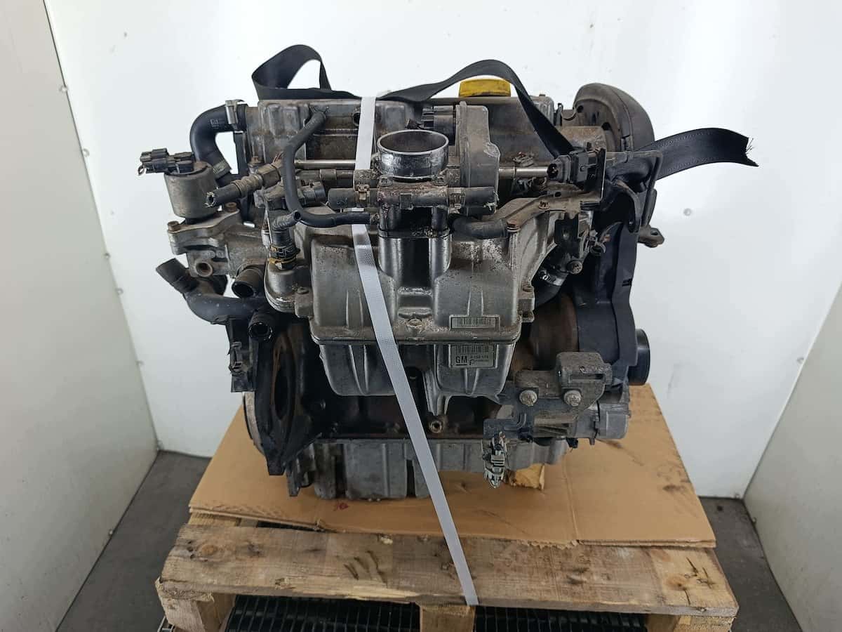 Moteur Z 16 XE vue 4