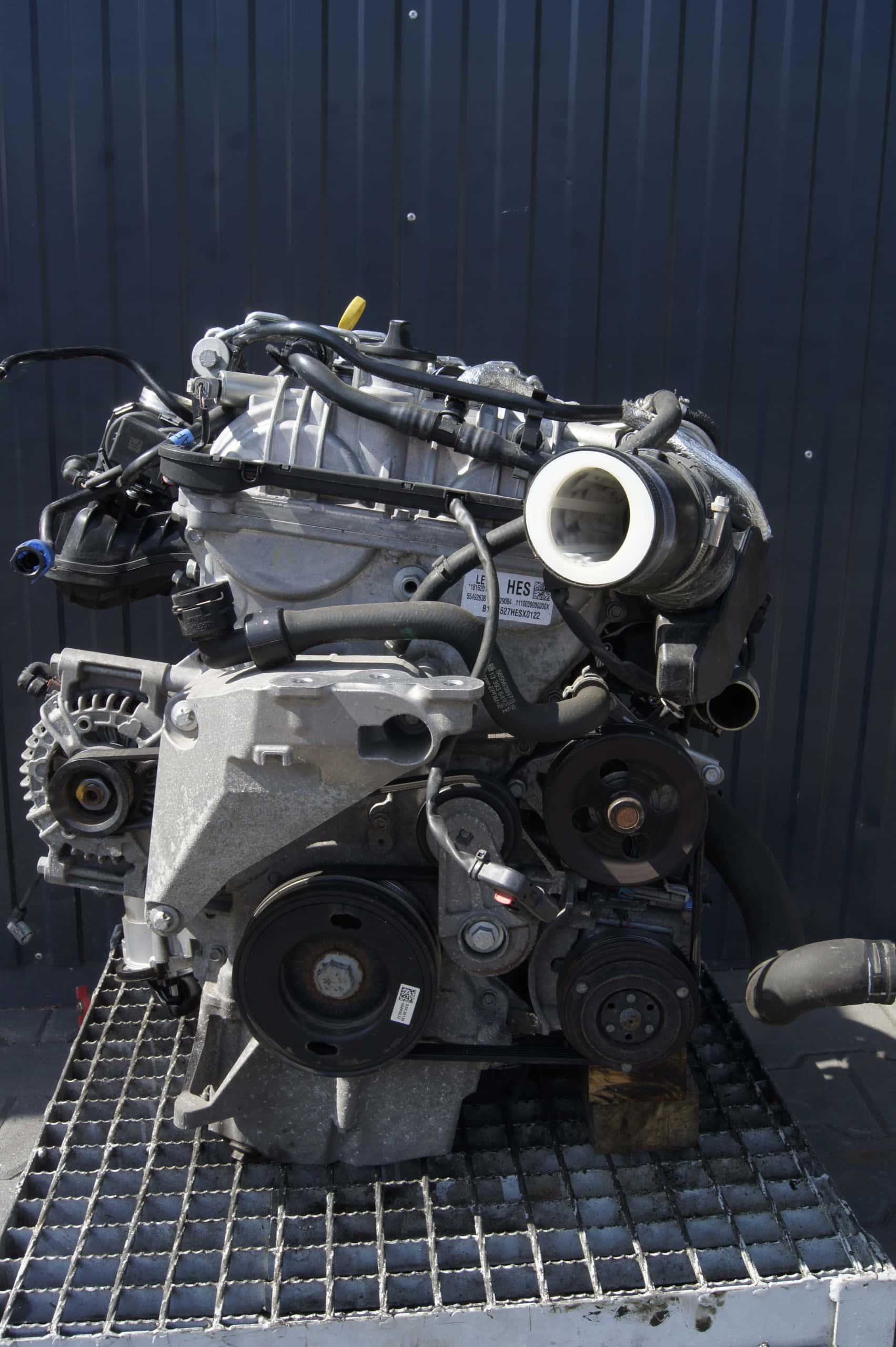 Moteur B 10 XFL vue 3