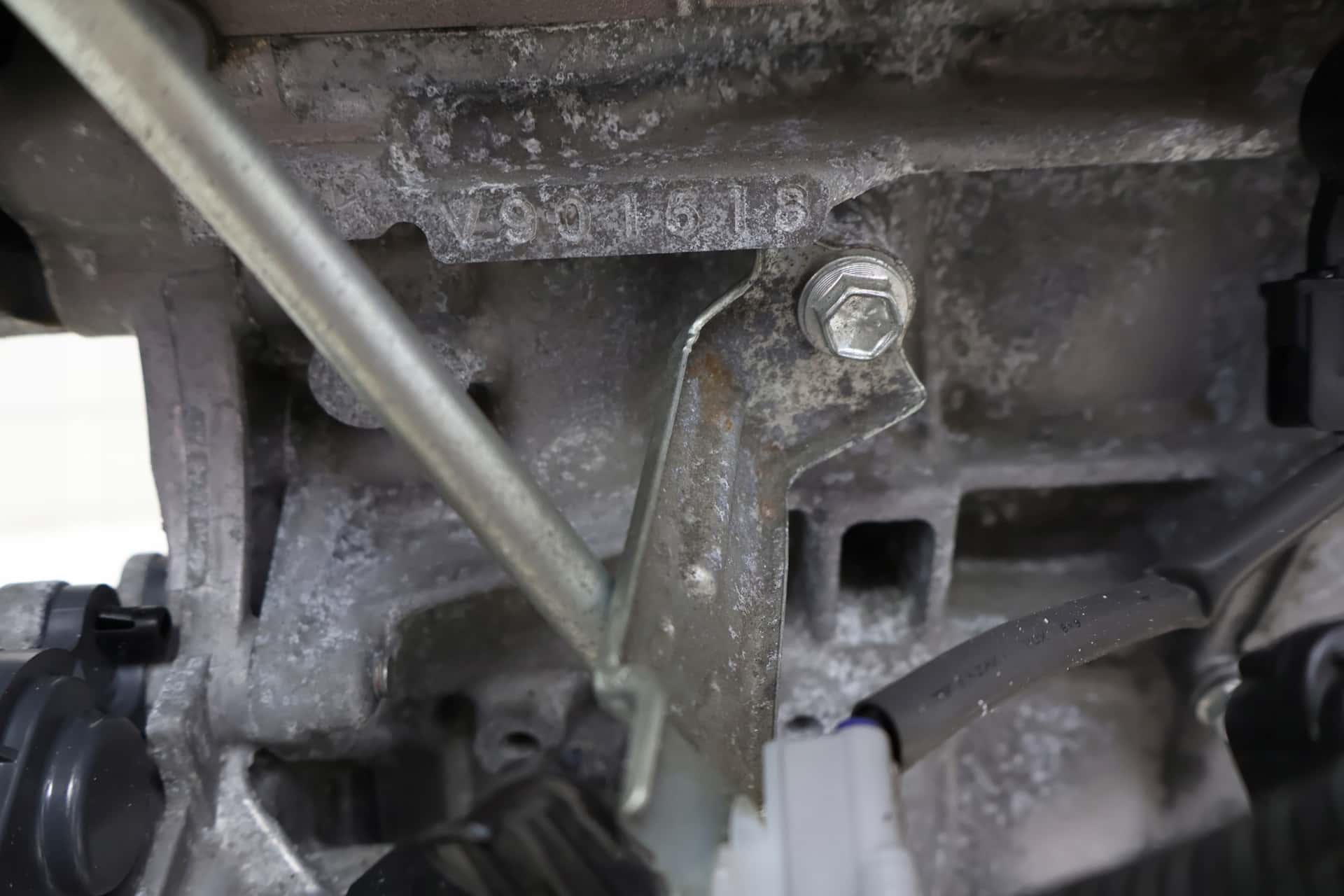 Moteur 2ZR-FAE vue 5
