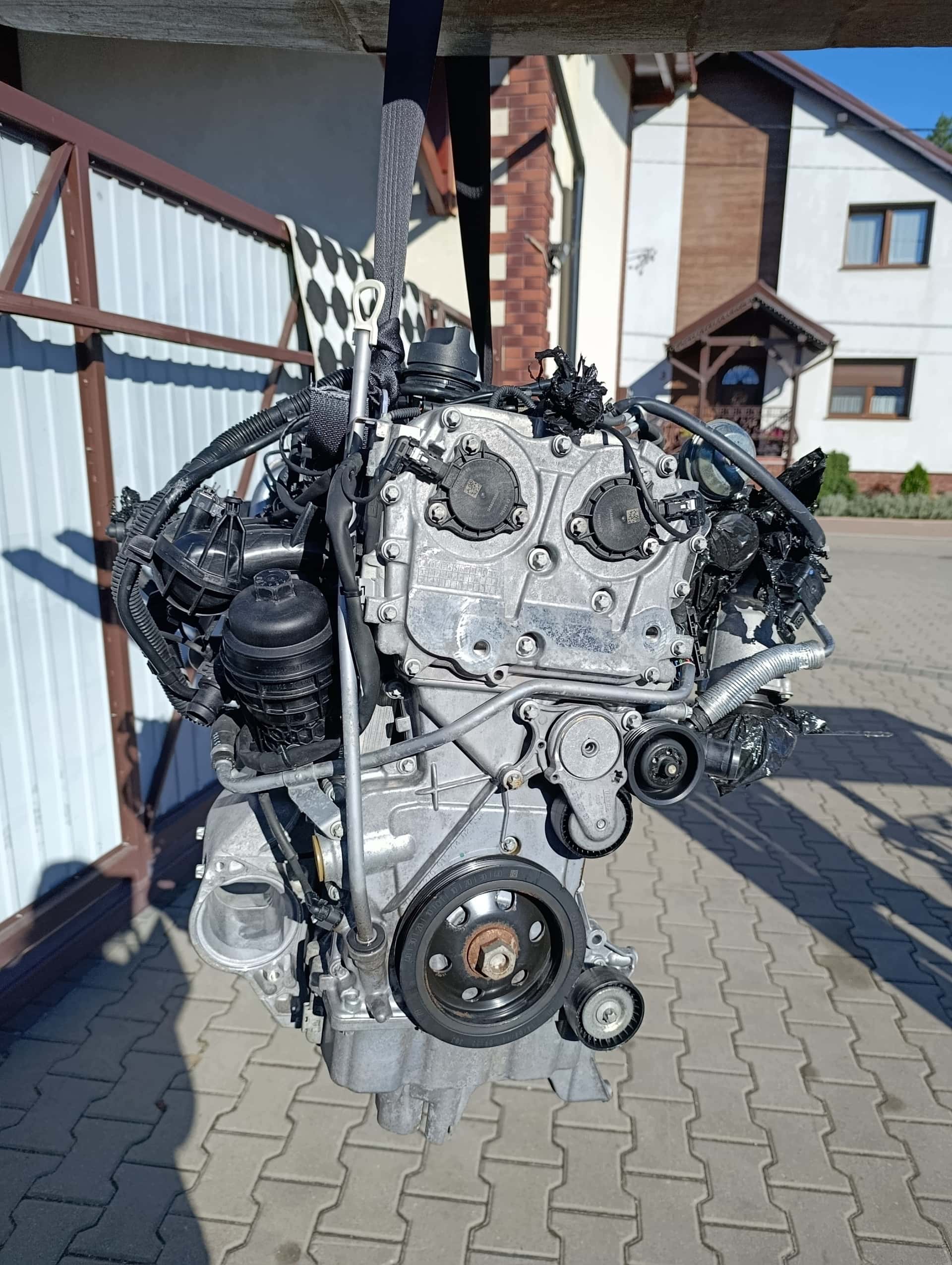 Moteur M 270.910 vue 2