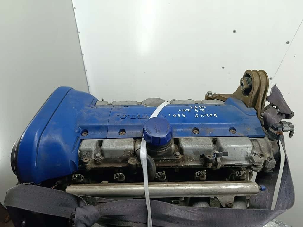 Moteur B 5244 S2 vue 3
