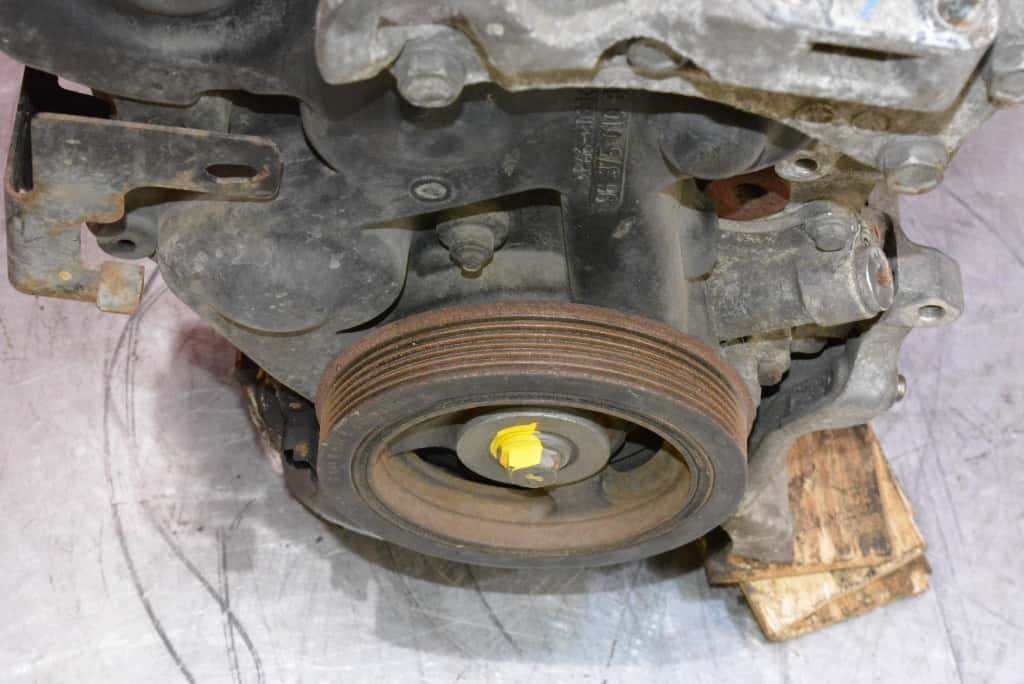 Moteur Y404 vue 4