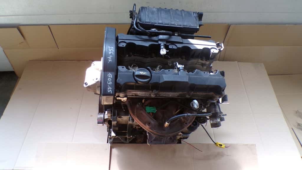 Moteur NFU (TU5JP4) vue 2