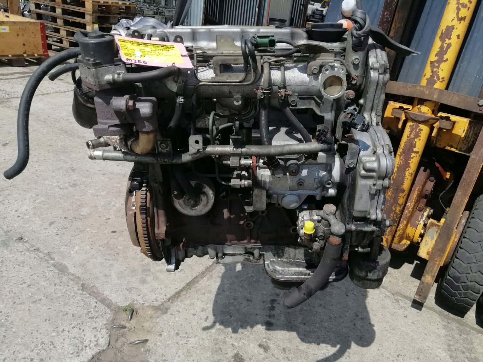 Moteur YD22DDTi vue 3