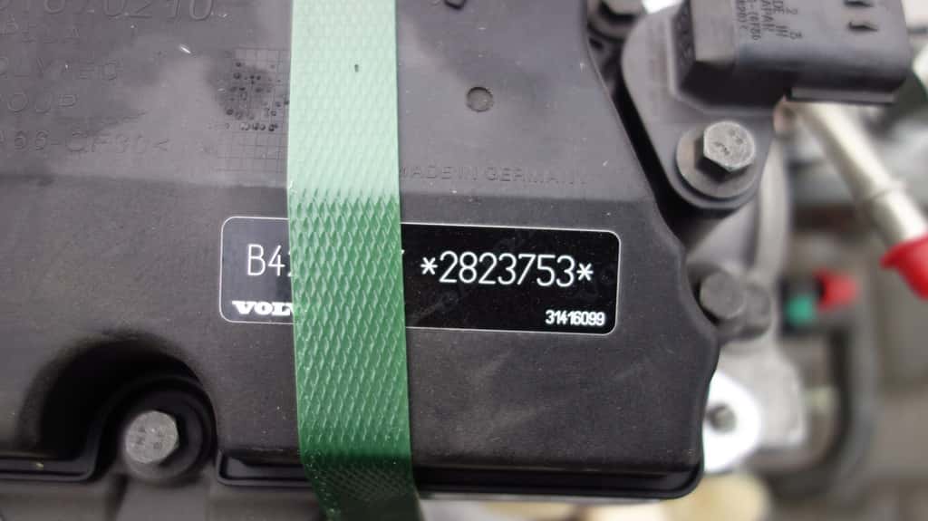 Moteur B 4204 T27 vue 4