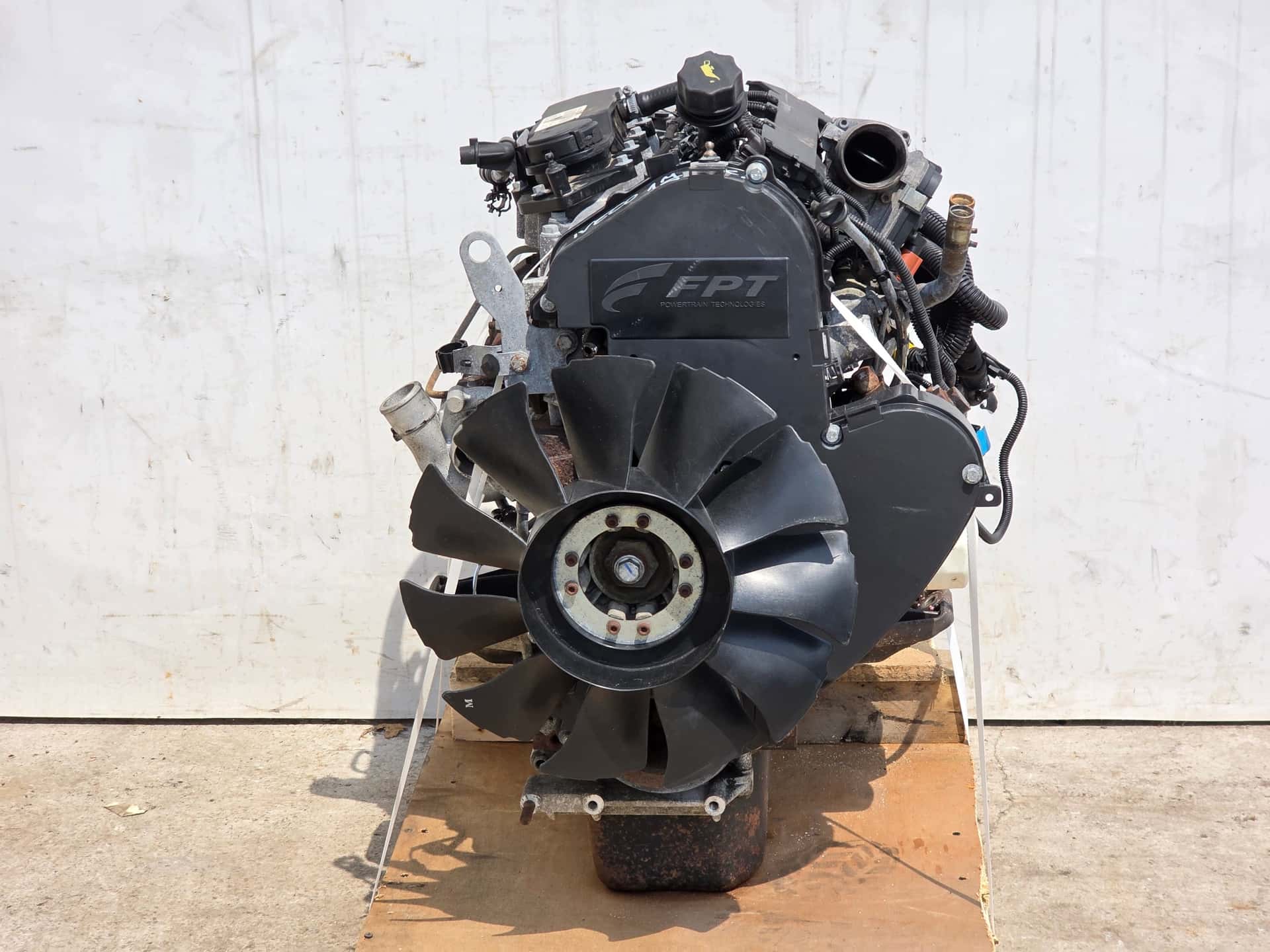 Moteur F1AE0481G vue 3