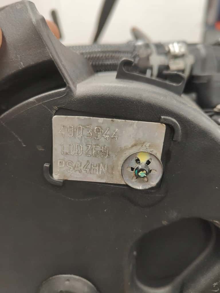 Moteur 4HN vue 4