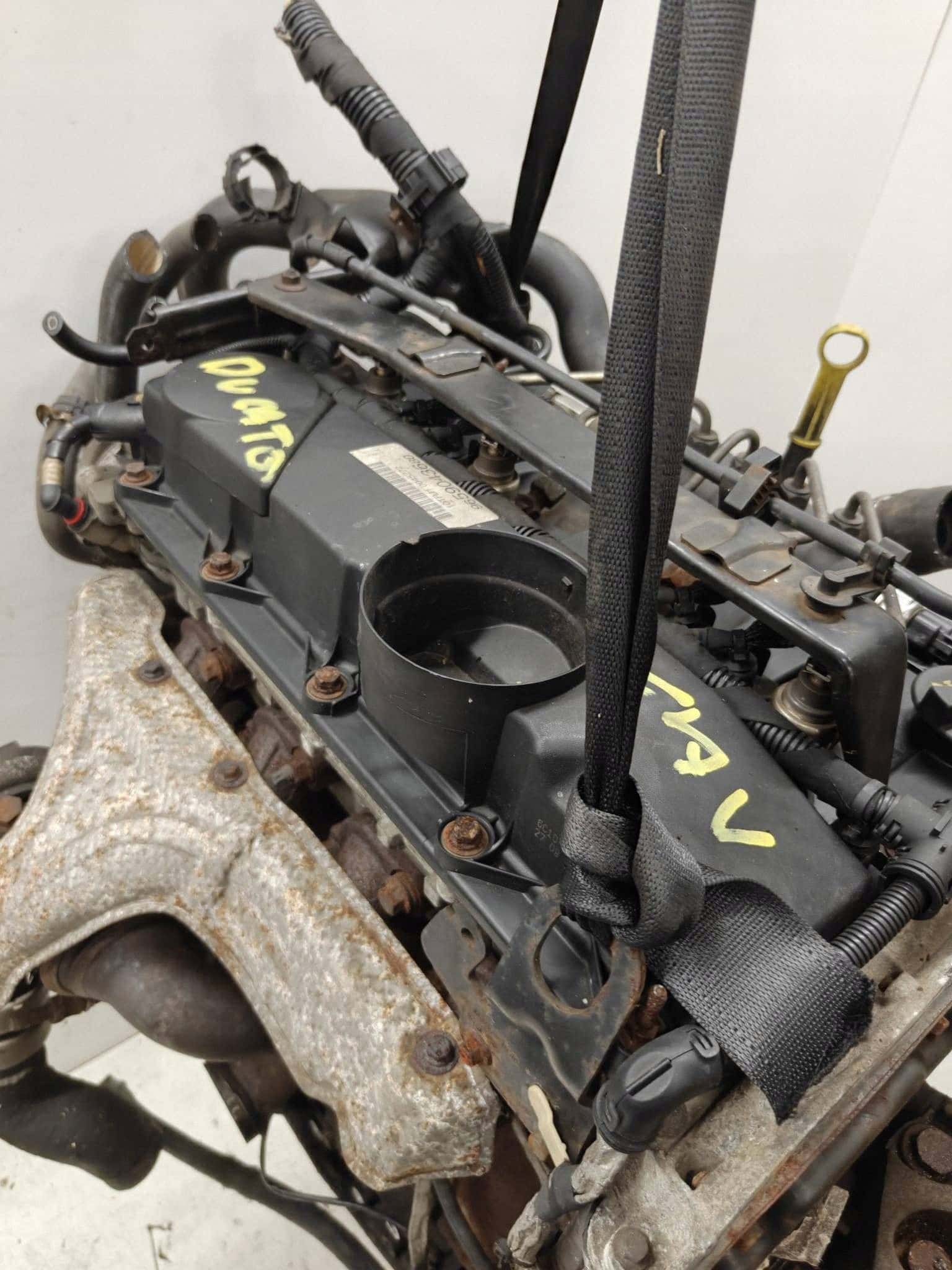 Moteur 4HV vue 15