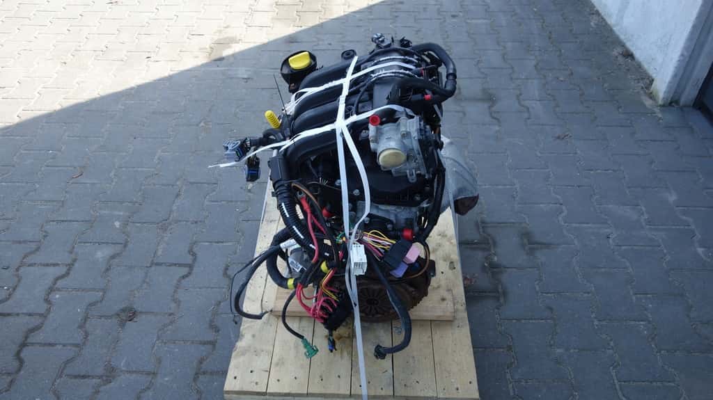 Moteur D4F 764 vue 2