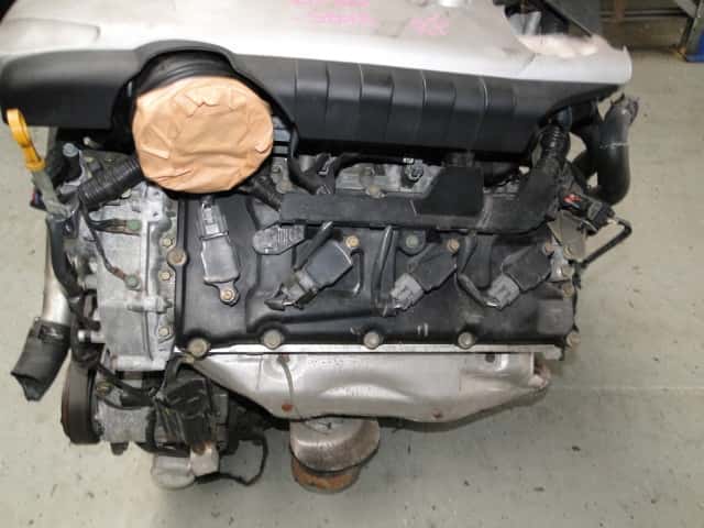 Moteur VK45DE vue 4