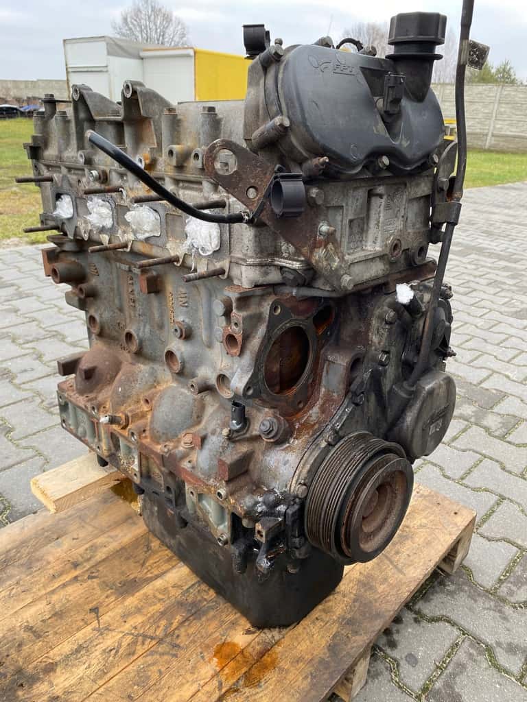 Moteur F1CFL411J vue 5