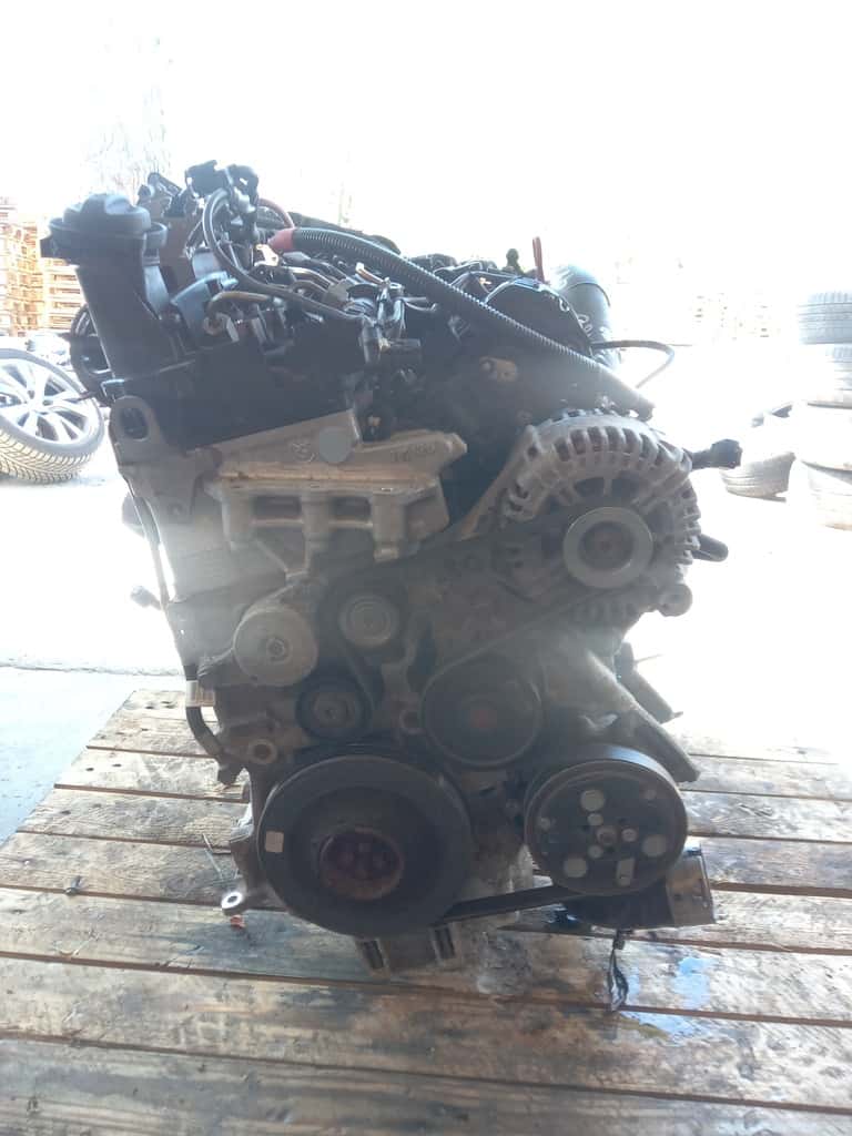 Moteur N47 C20 A vue 2
