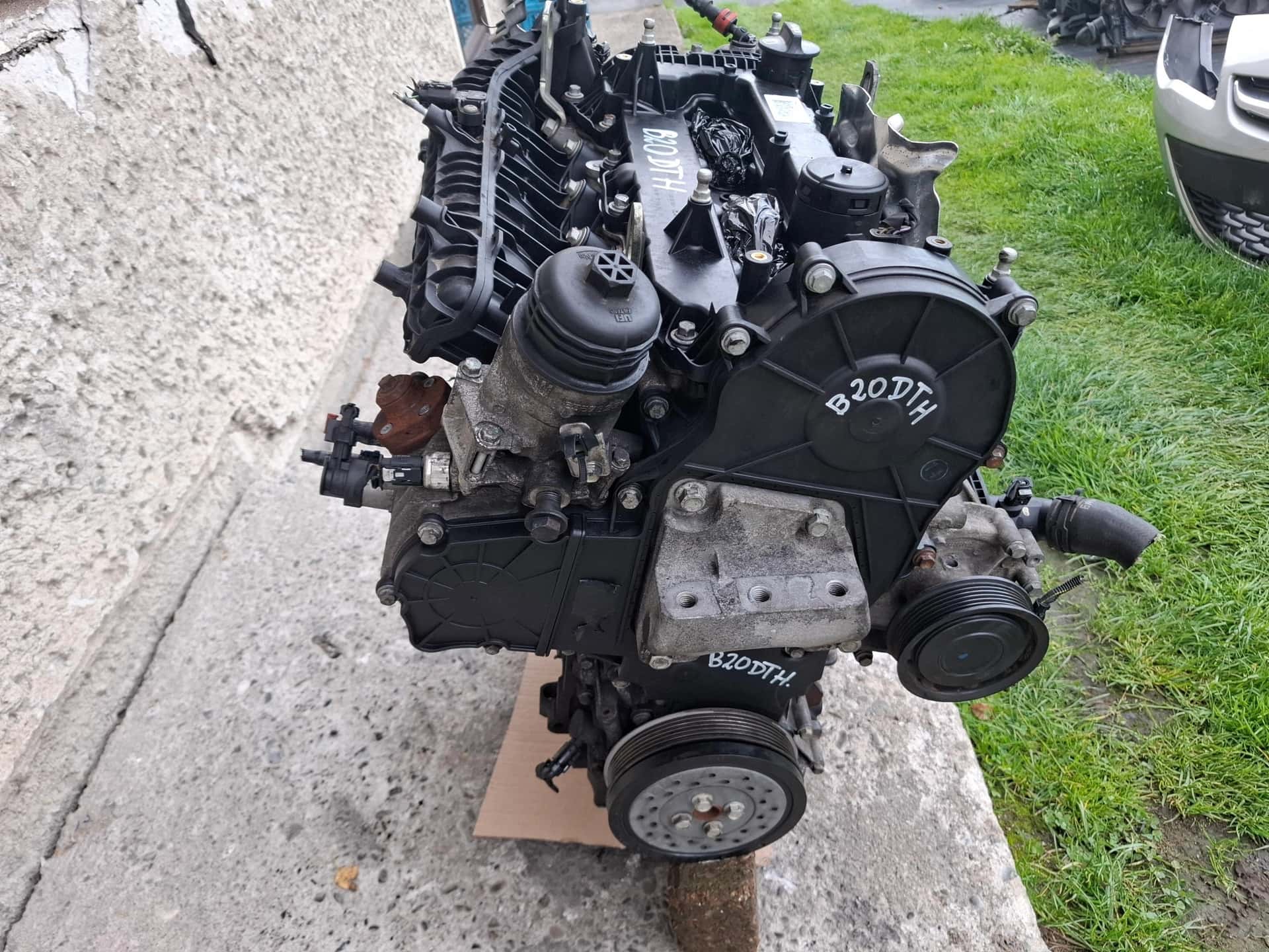 Moteur B 20 DTH vue 3