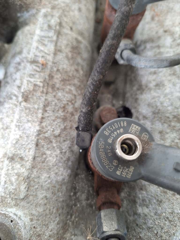 Moteur F1CE0481F vue 4