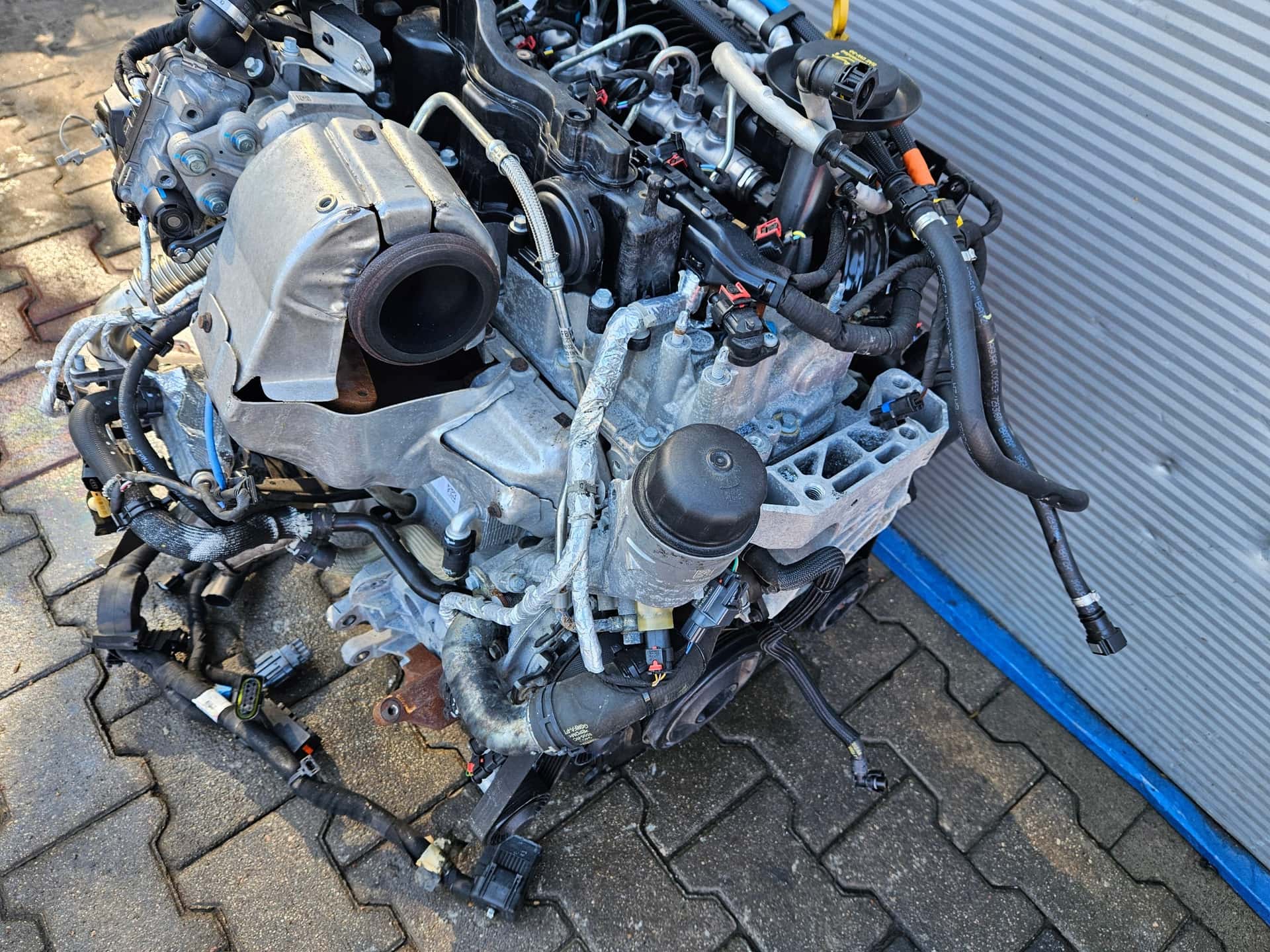 Moteur 204DTD(AJ20D4) vue 13