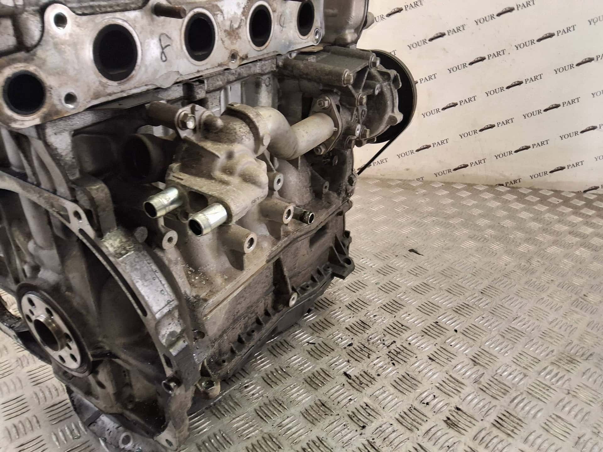 Moteur 4N13 vue 10