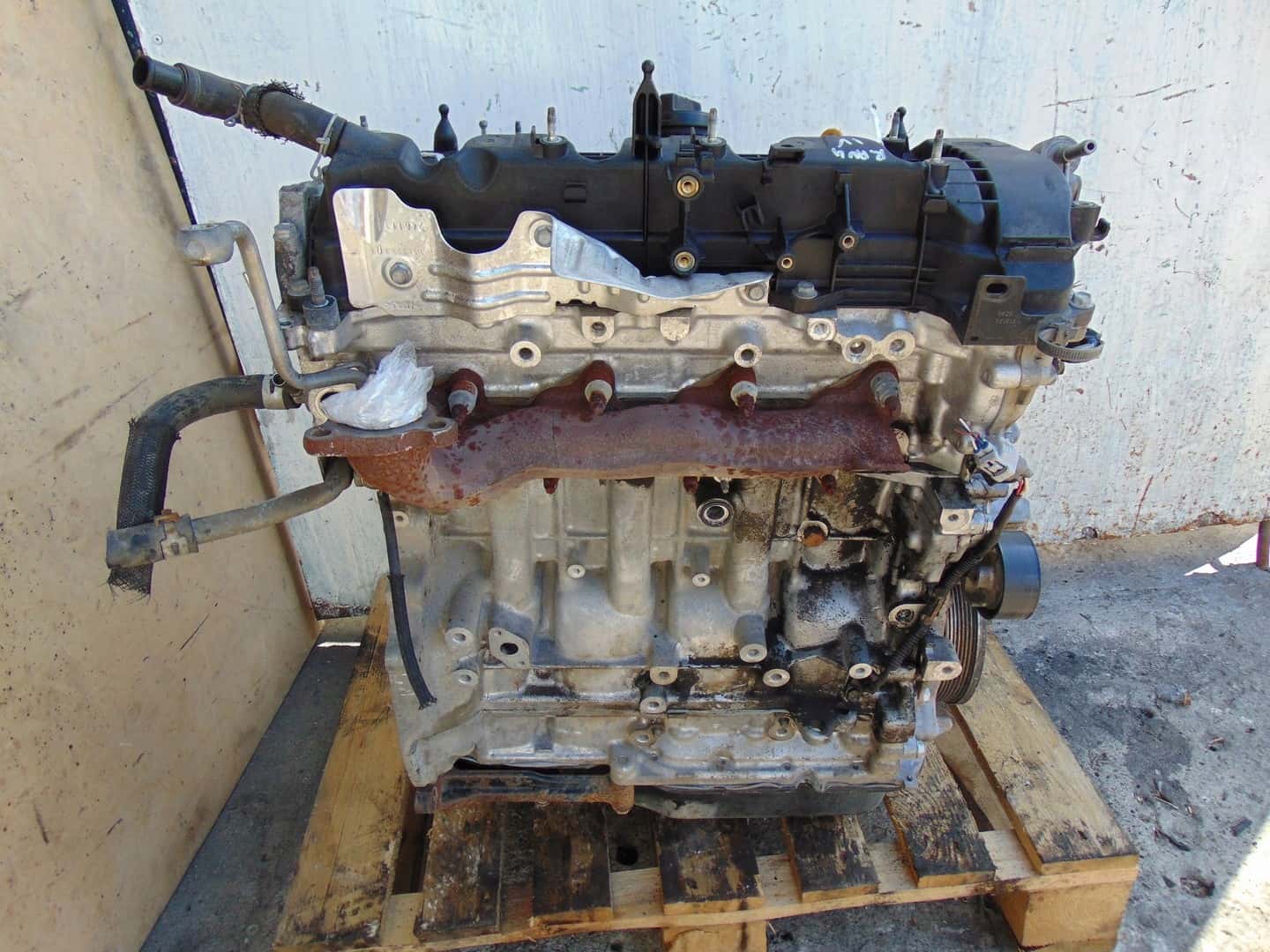 Moteur 2AD-FTV vue 6