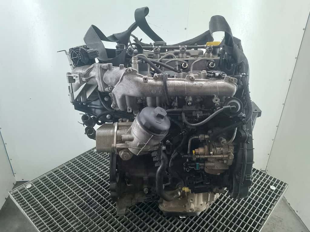 Moteur A 17 DTI vue 4