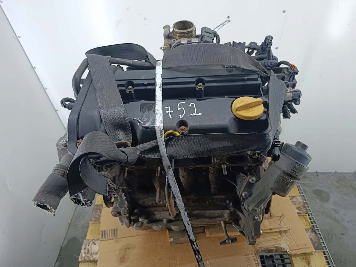 Moteur Z 12 XEP vue 2