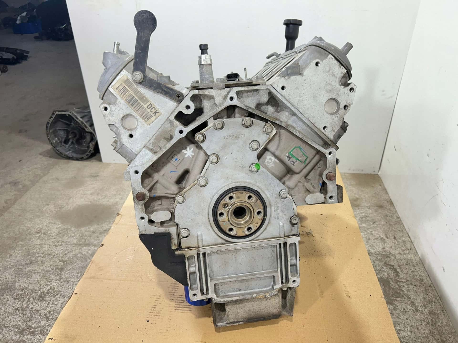 Moteur LC9(325CUV8) vue 4