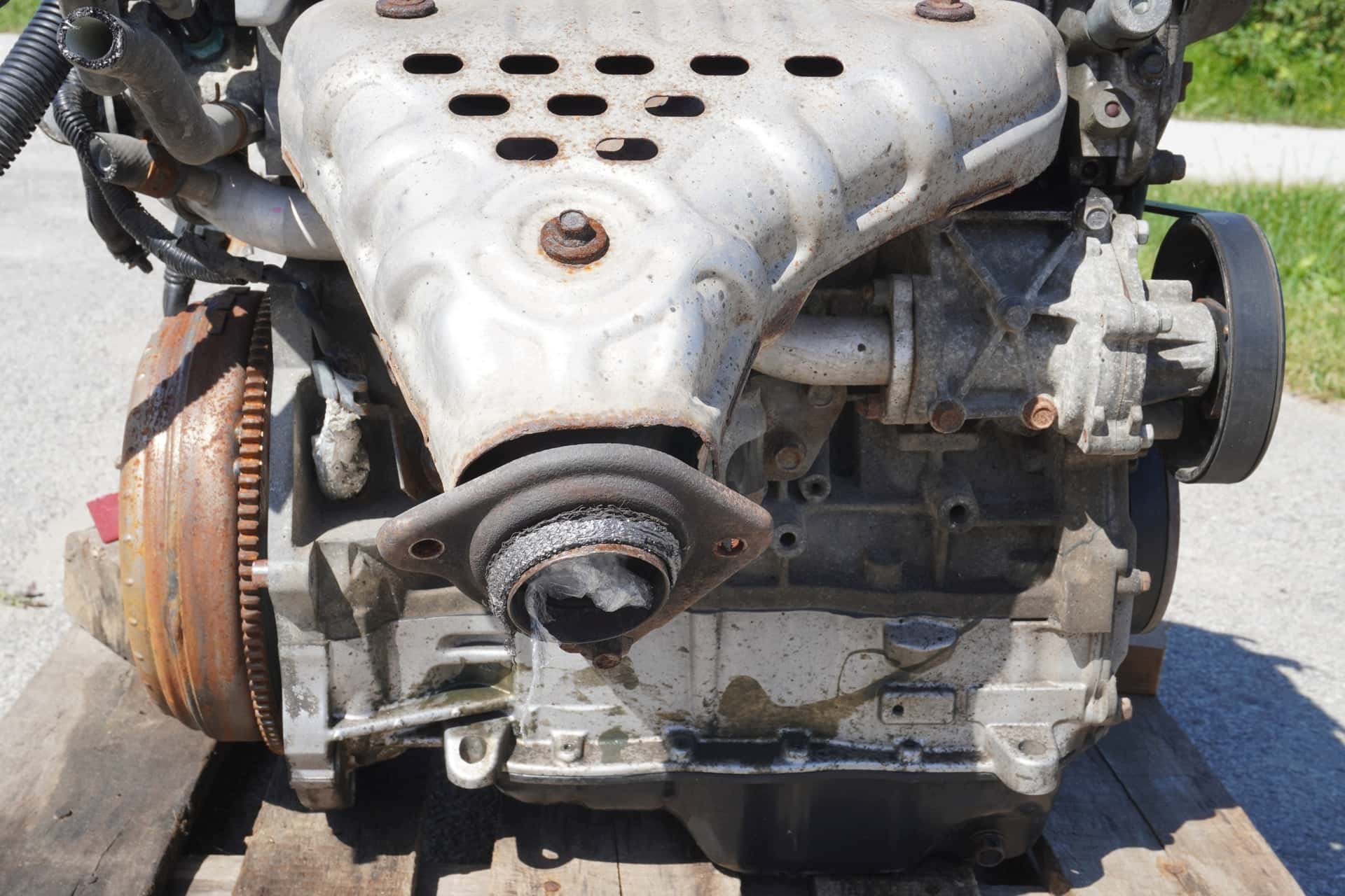 Moteur 4B10 vue 4