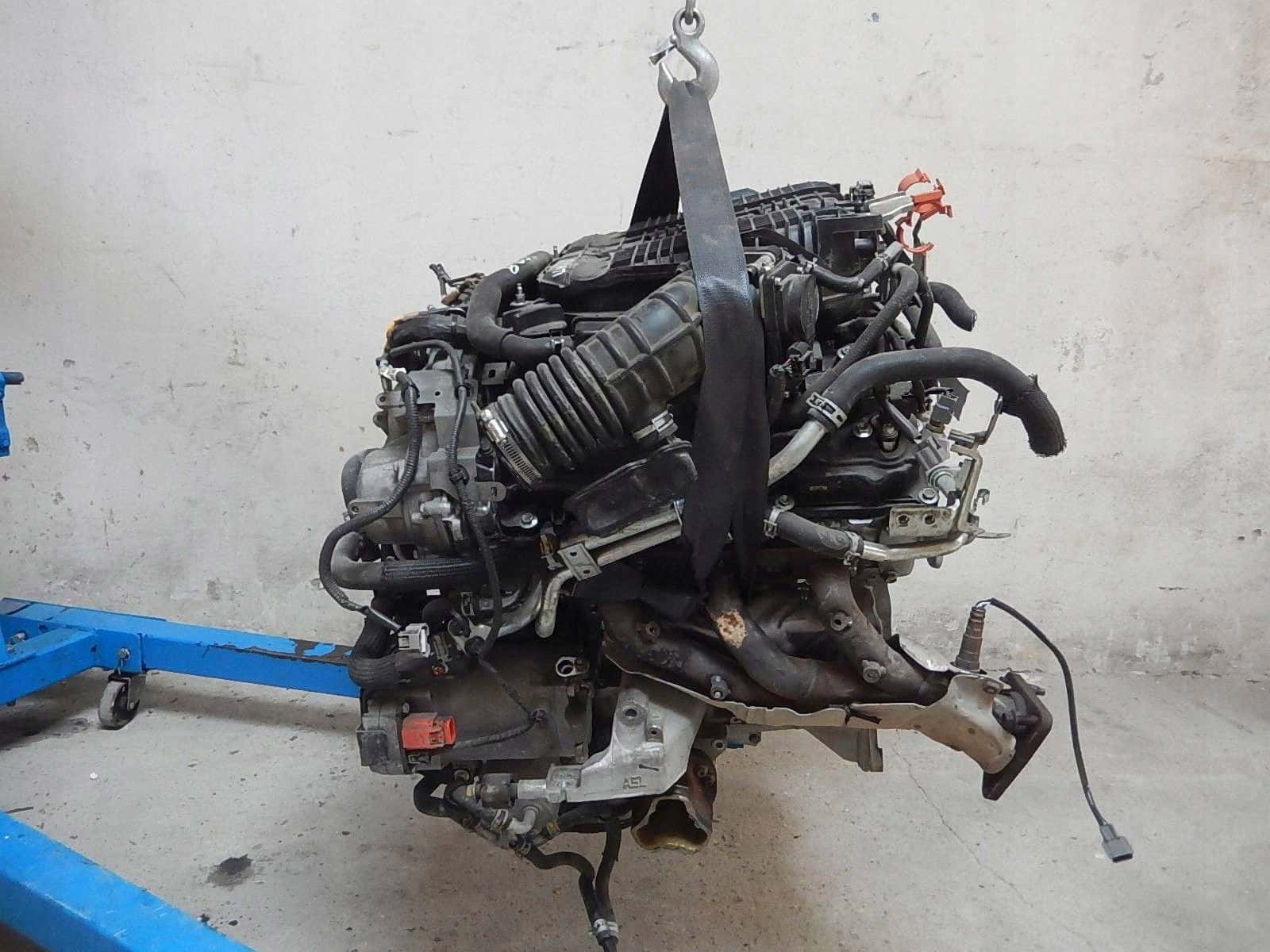 Moteur VQ35HR vue 2