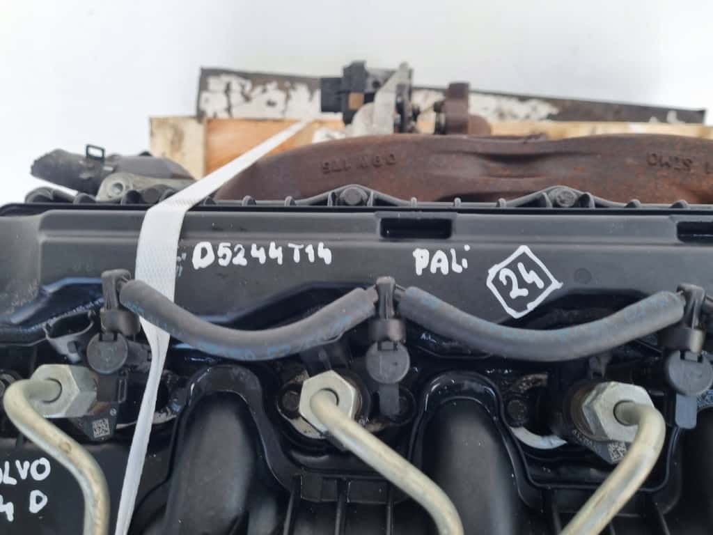 Moteur D 5244 T14 vue 2