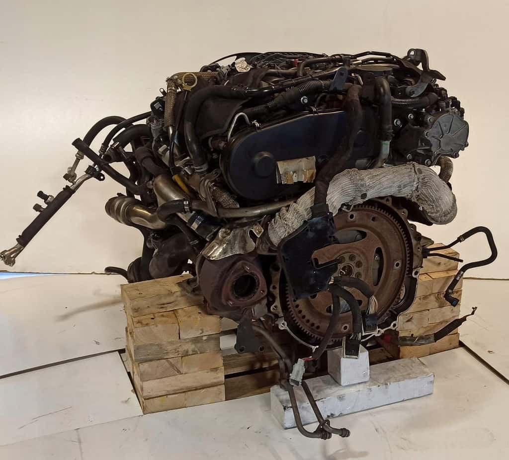 Moteur 276DT(TDV6) vue 2