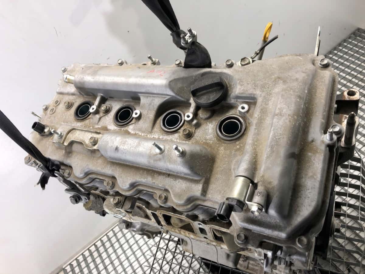 Moteur 2AR-FXE vue 3