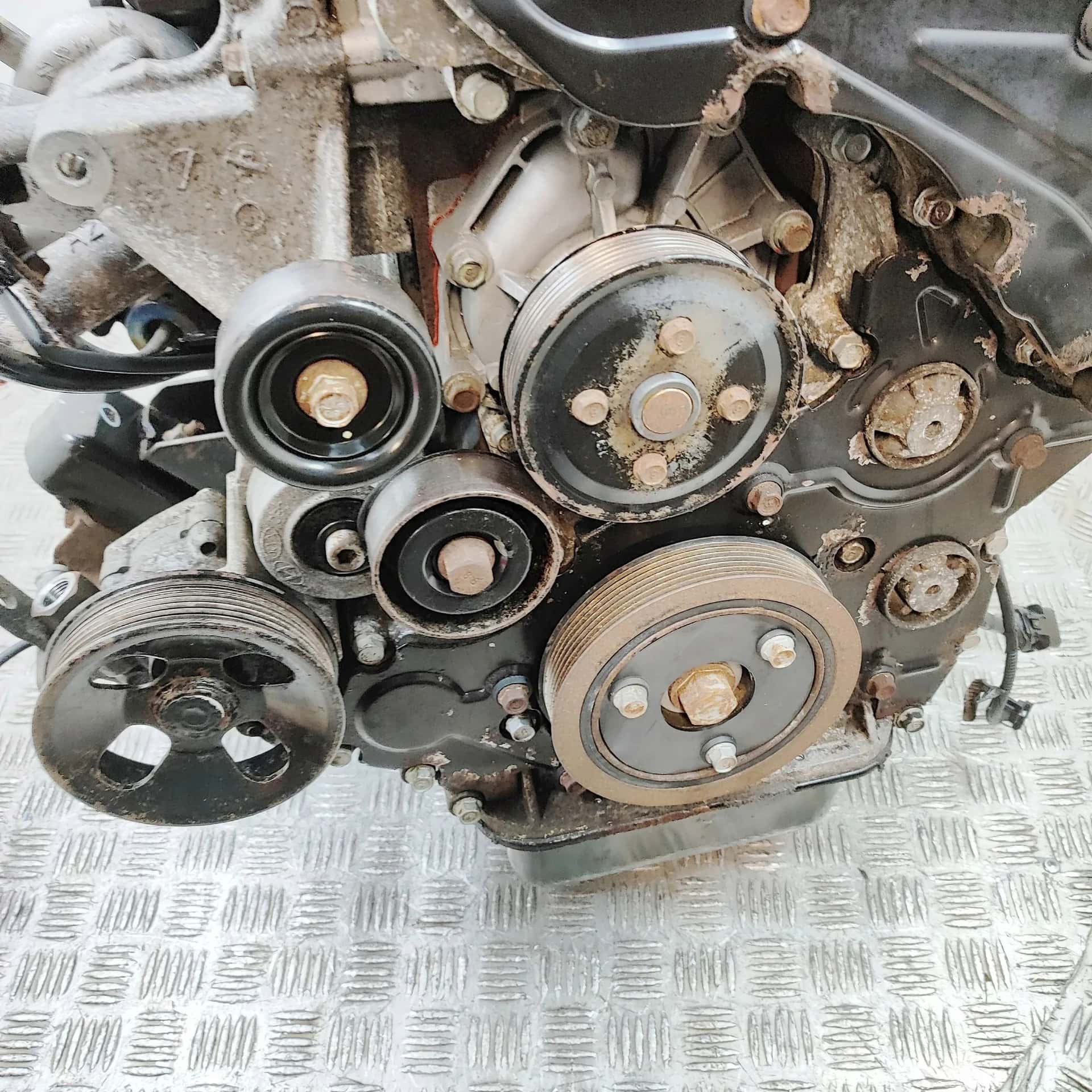 Moteur D4CB vue 6