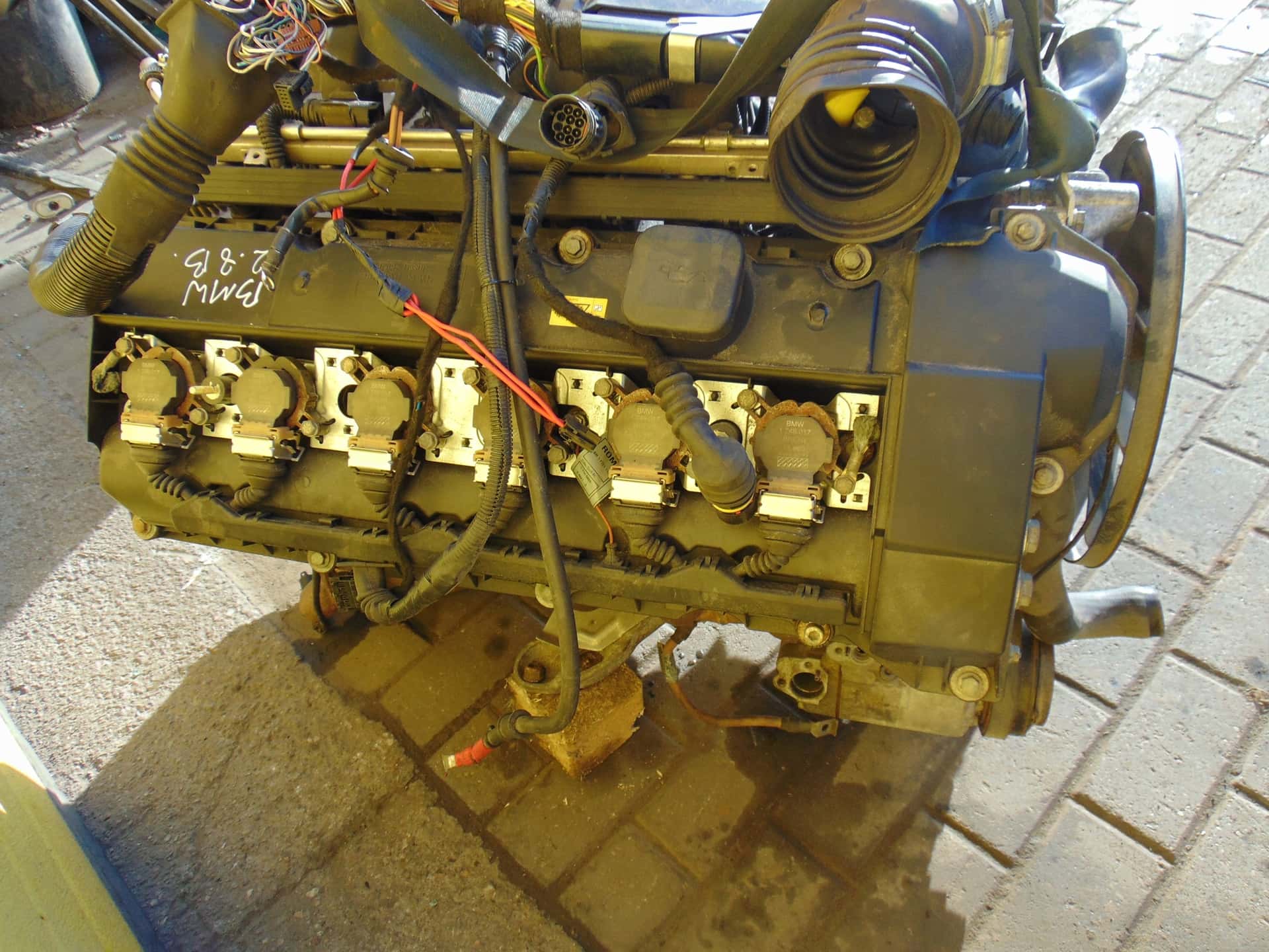 Moteur M52 B28 (286S2) vue 7
