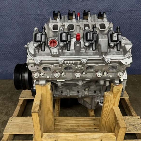 Moteur LT4(376CUV8) vue 2