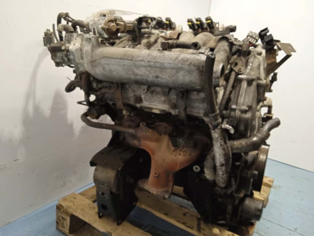 Moteur VQ30DE vue 2
