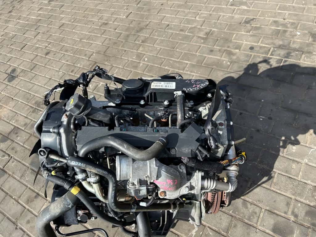 Moteur F1AE0481G vue 3