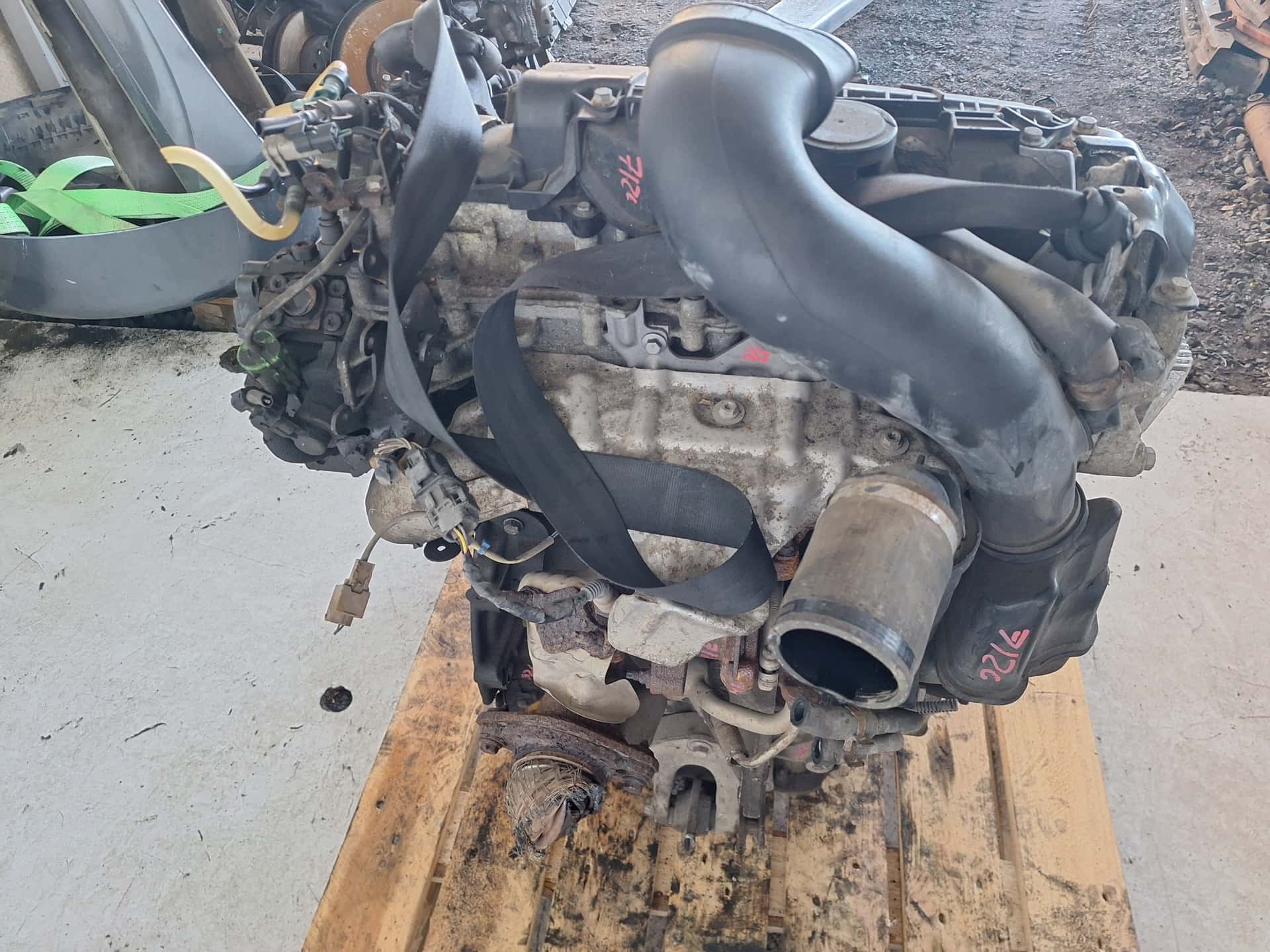 Moteur M9T 672 vue 8