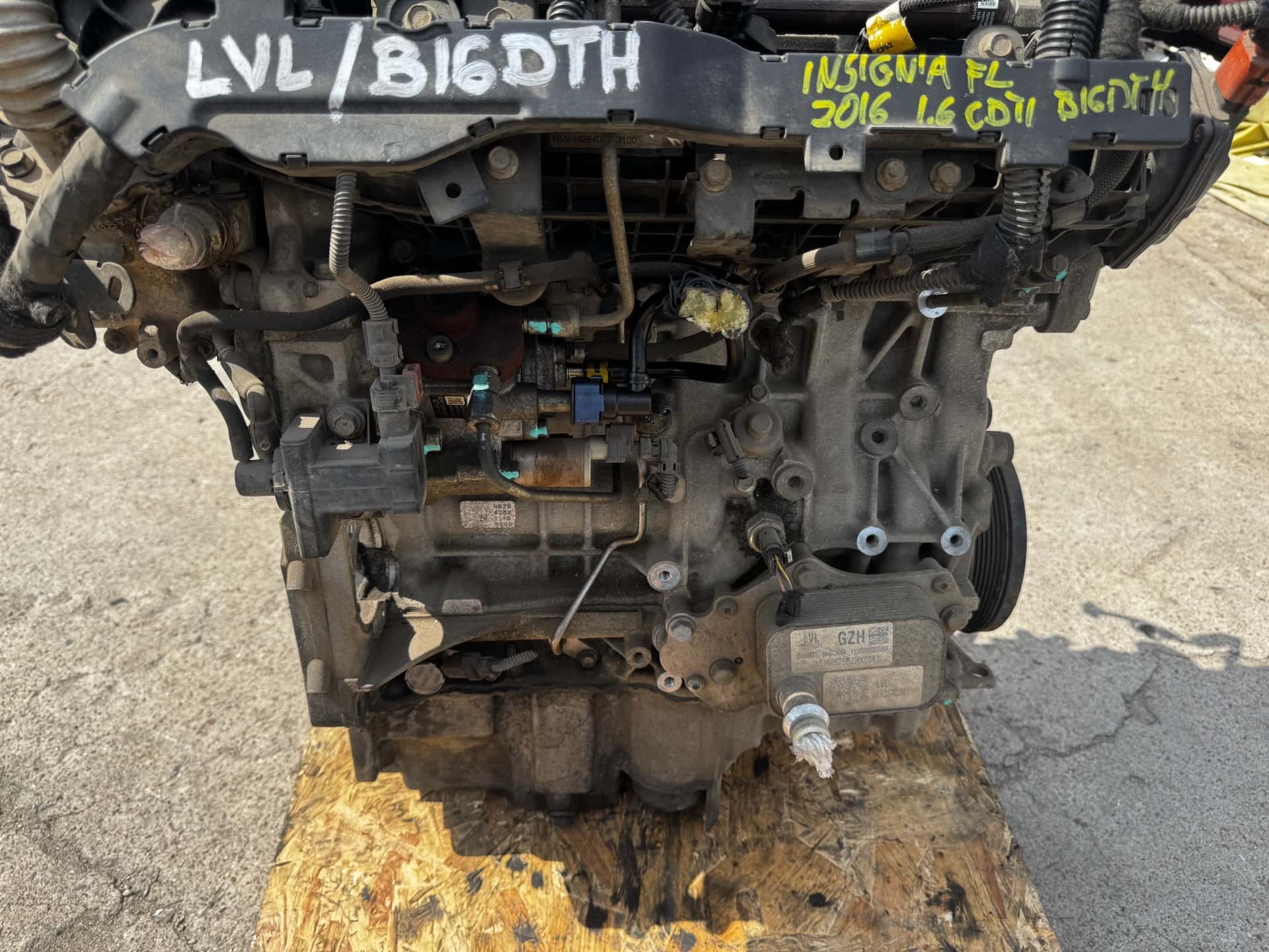 Moteur B 16 DTH vue 3