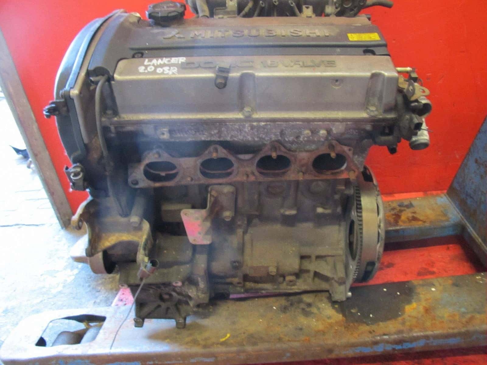 Moteur 4G63 (DOHC 16V) vue 2