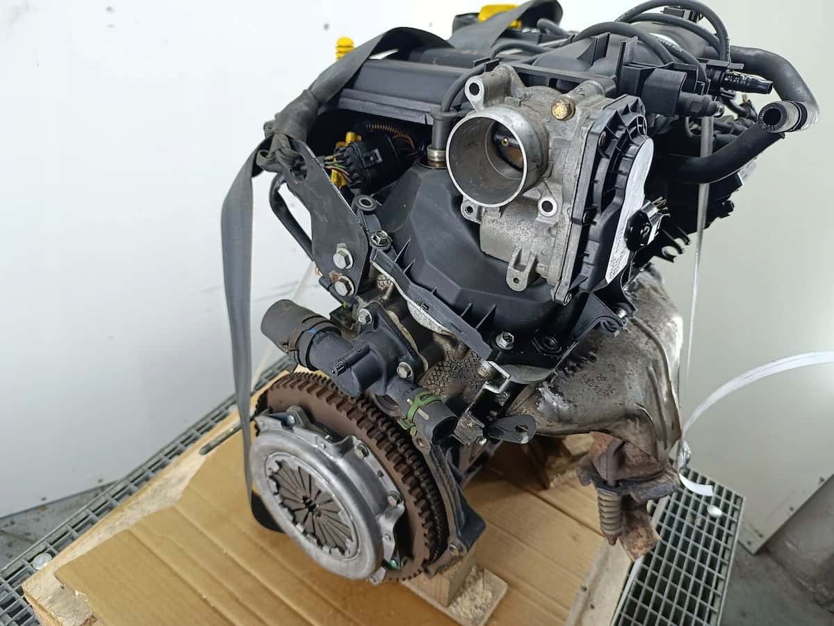 Moteur D4F 722 vue 7