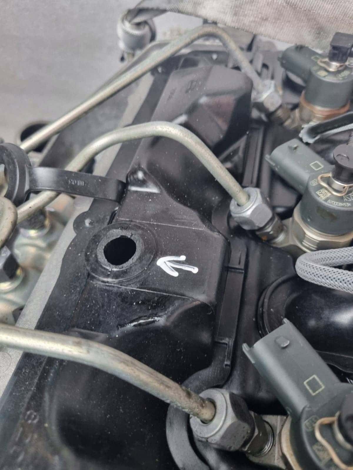 Moteur G9T 743 vue 10