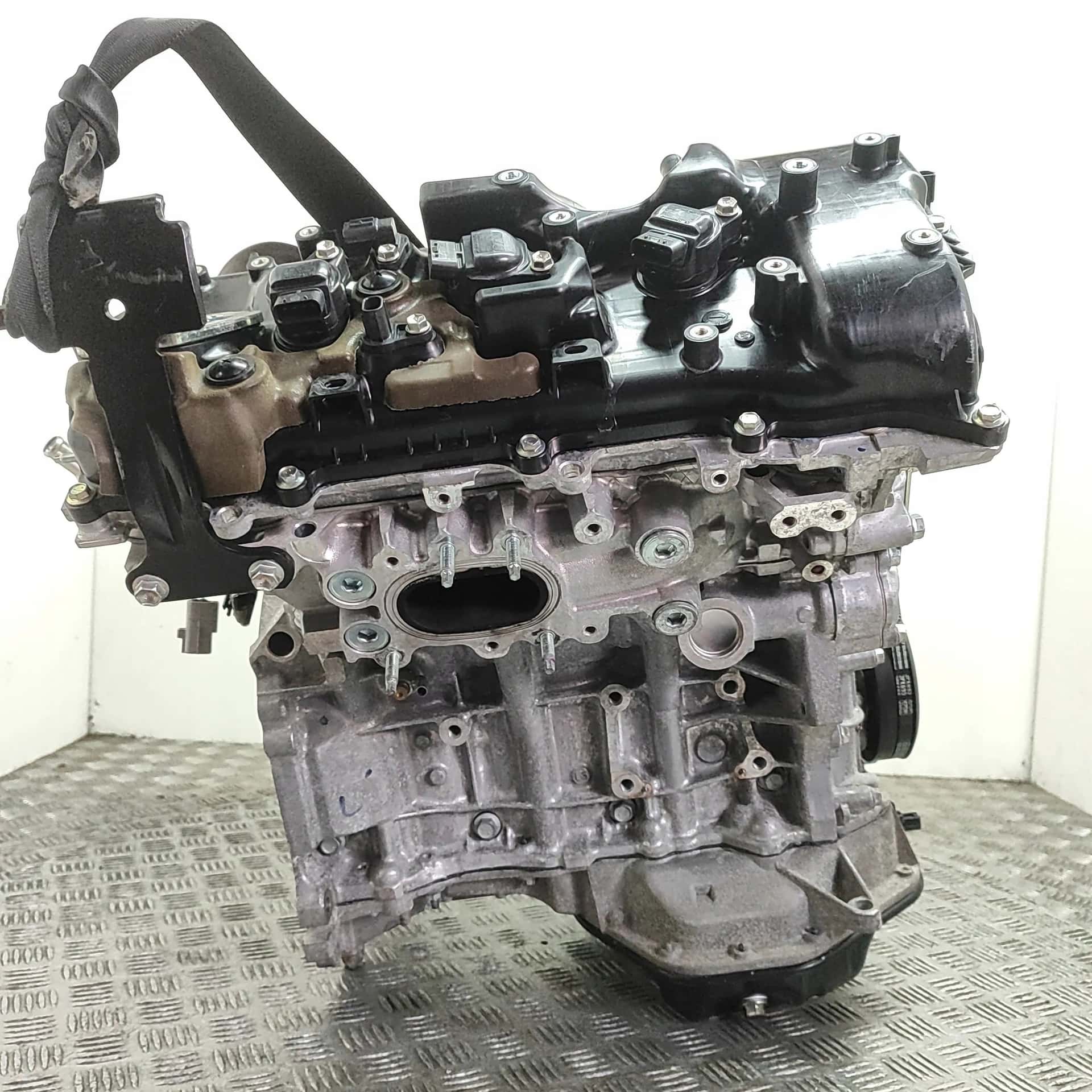 Moteur 2GR-FXE vue 4