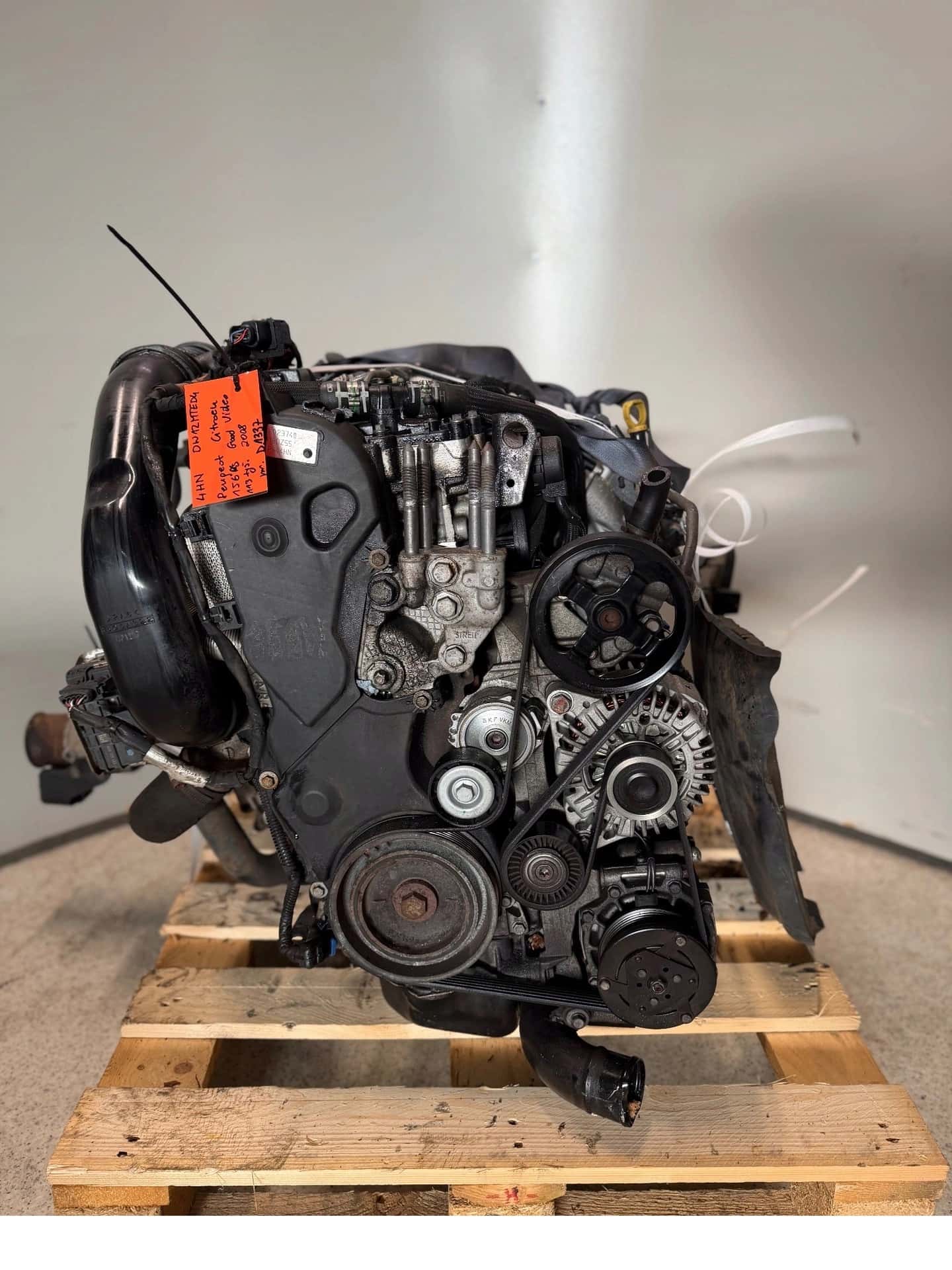 Moteur 4HN vue 8