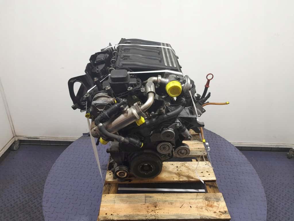 Moteur M47 D20 (204D1) vue 2