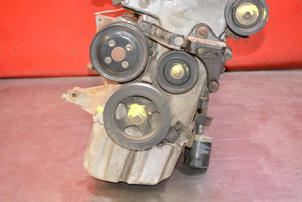 Moteur 2SZ-FE vue 8