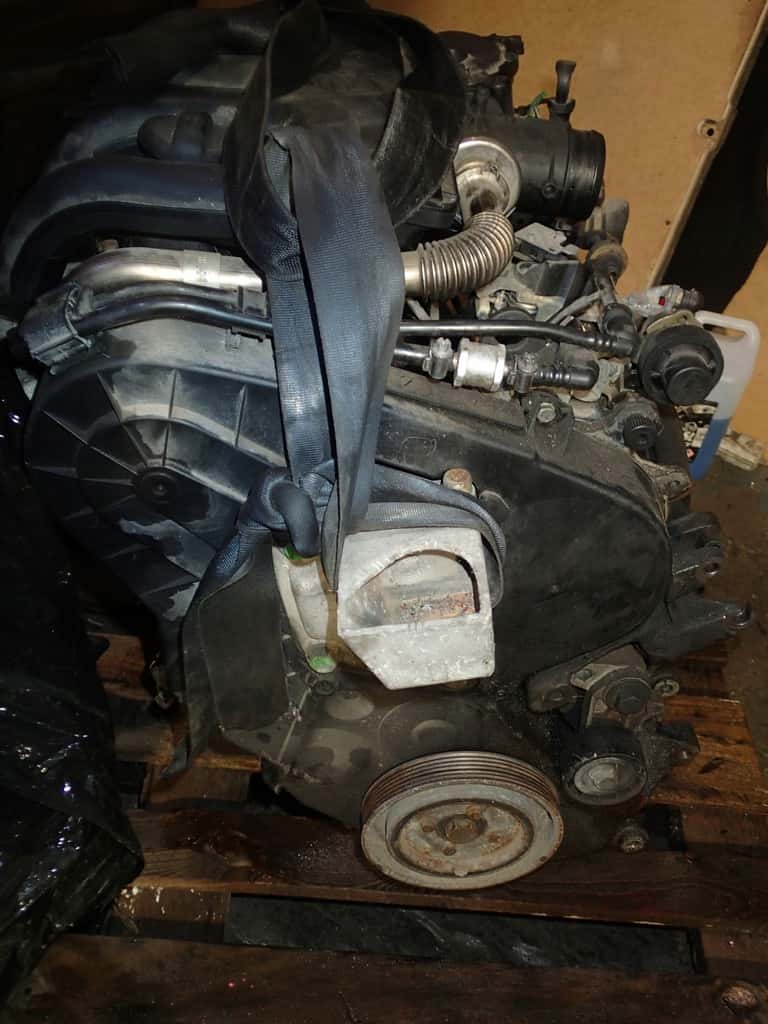 Moteur WJZ (DW8) vue 2