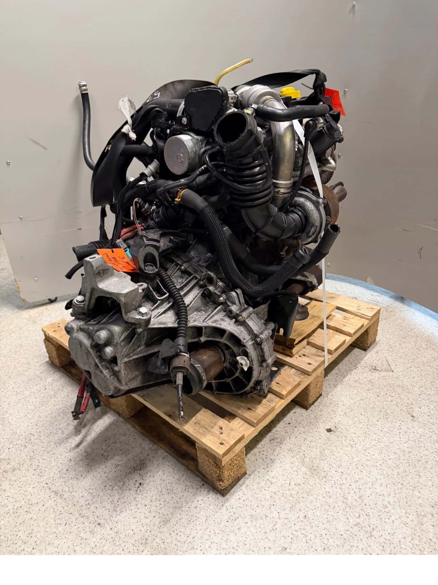 Moteur K9K 832 vue 5