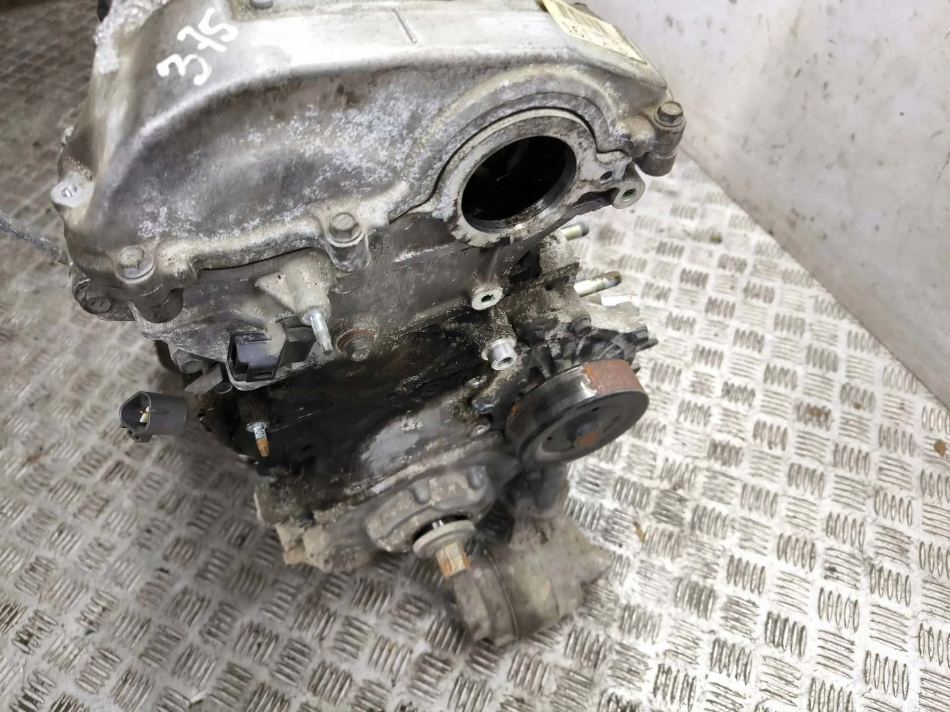 Moteur 2AD-FHV vue 6